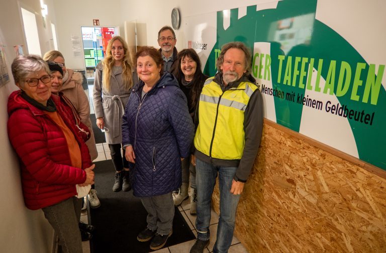 Besuch bei der Trostberger Tafel